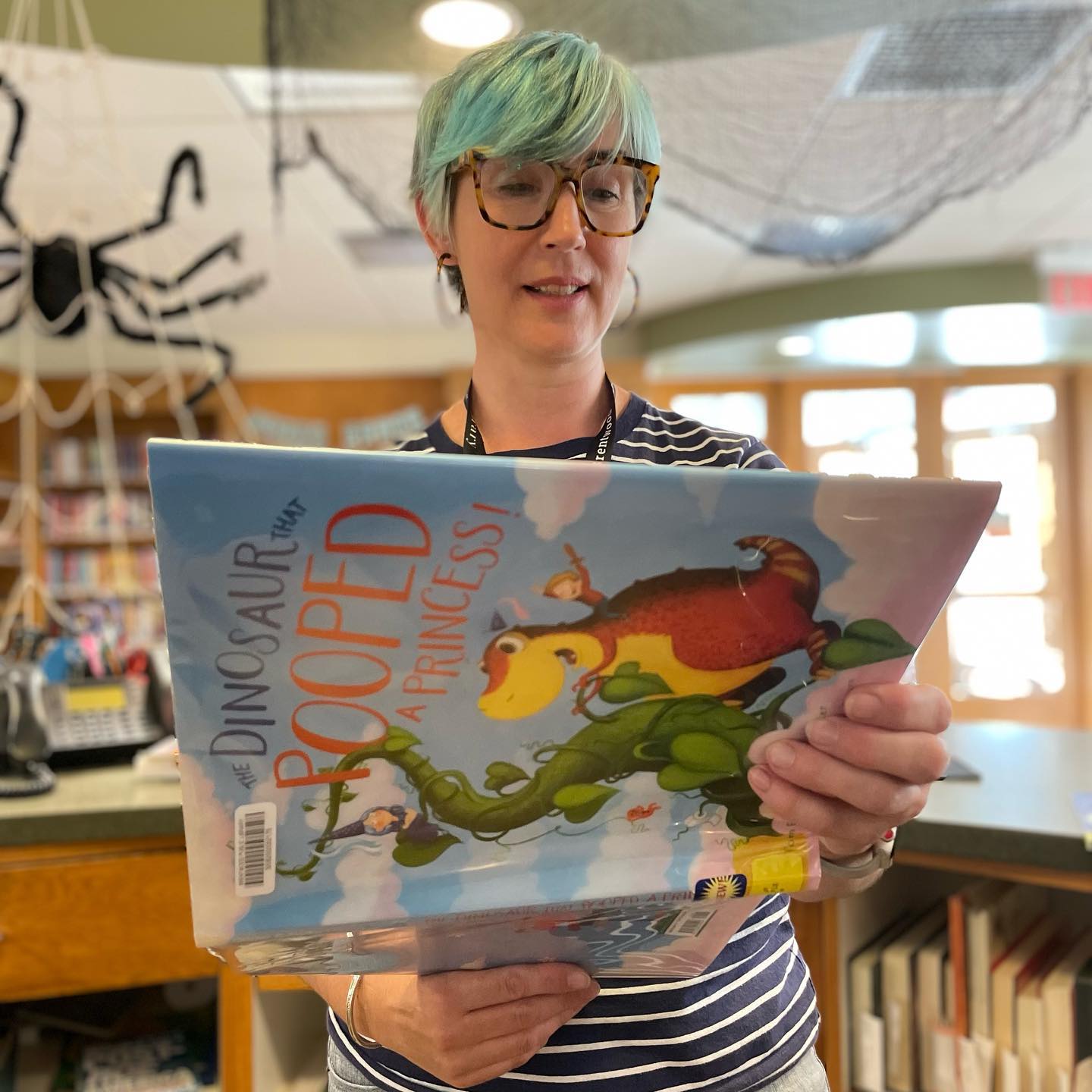 Clare’s back at it with staff story time! This week her pick to read at the front desk was “The Dinosaur that Pooped a Princess.” Are you sensing a theme in her selections? #bplmo #brentwoodlibrarymo #staffpics #staffstorytime #shereadssidewaystoo #dinosaurthatpoopedaprincess #newbooks #libraryfun